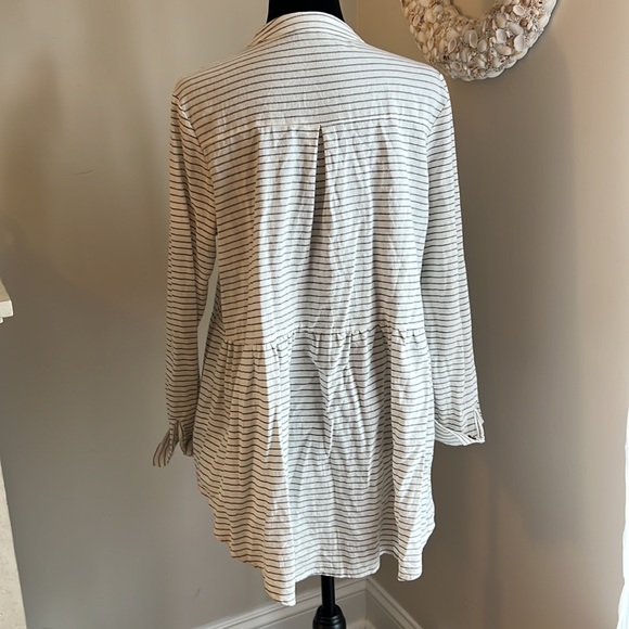 Peplum Ruffle Top - Picture 8 of 11